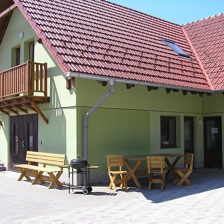 Penzion U Tomášů Wschechowitz Exteriér fotografie